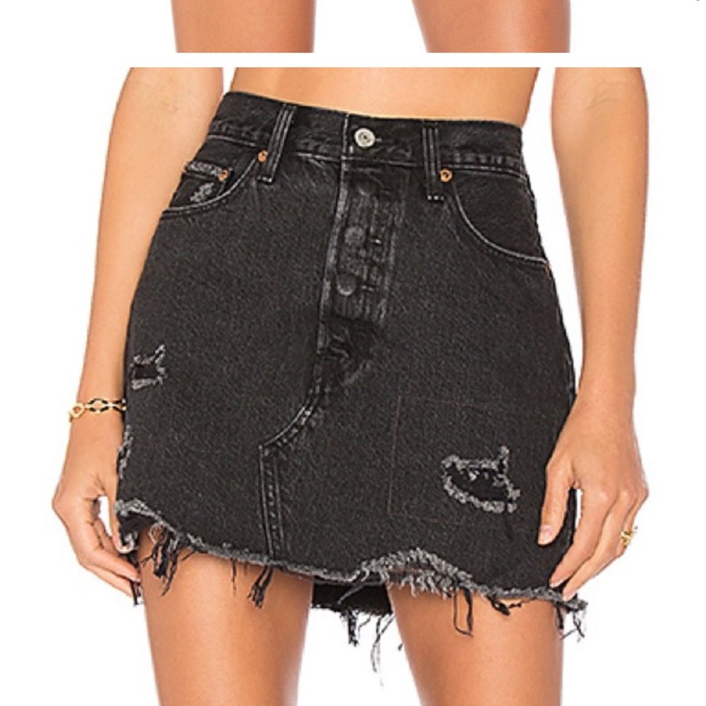 LEVIS: Black Distressed Mini Denim Skirt